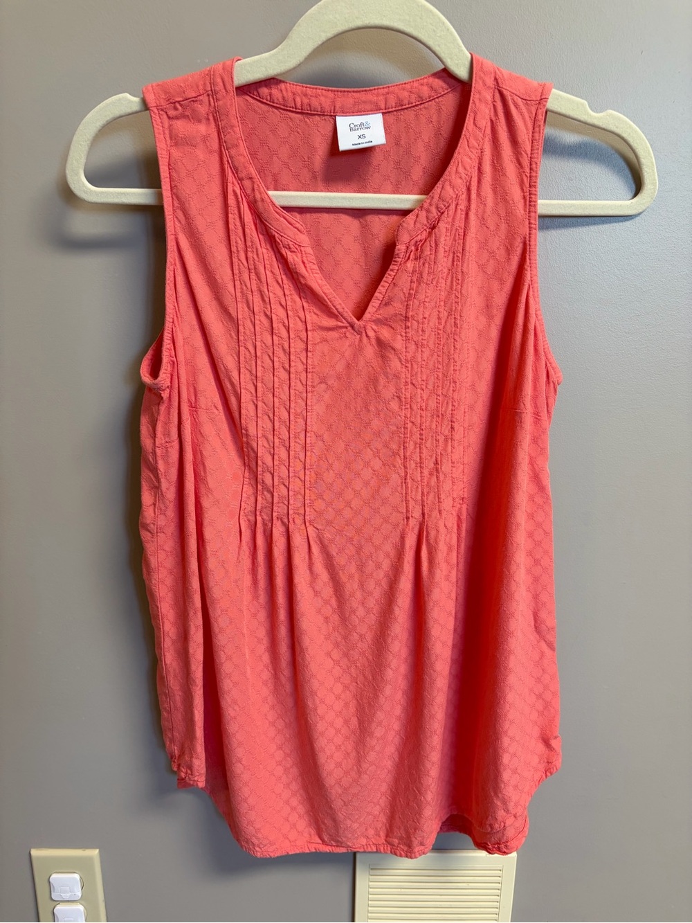 Croft & Barrow Coral Pintuck V-Neck Sleeveless Top